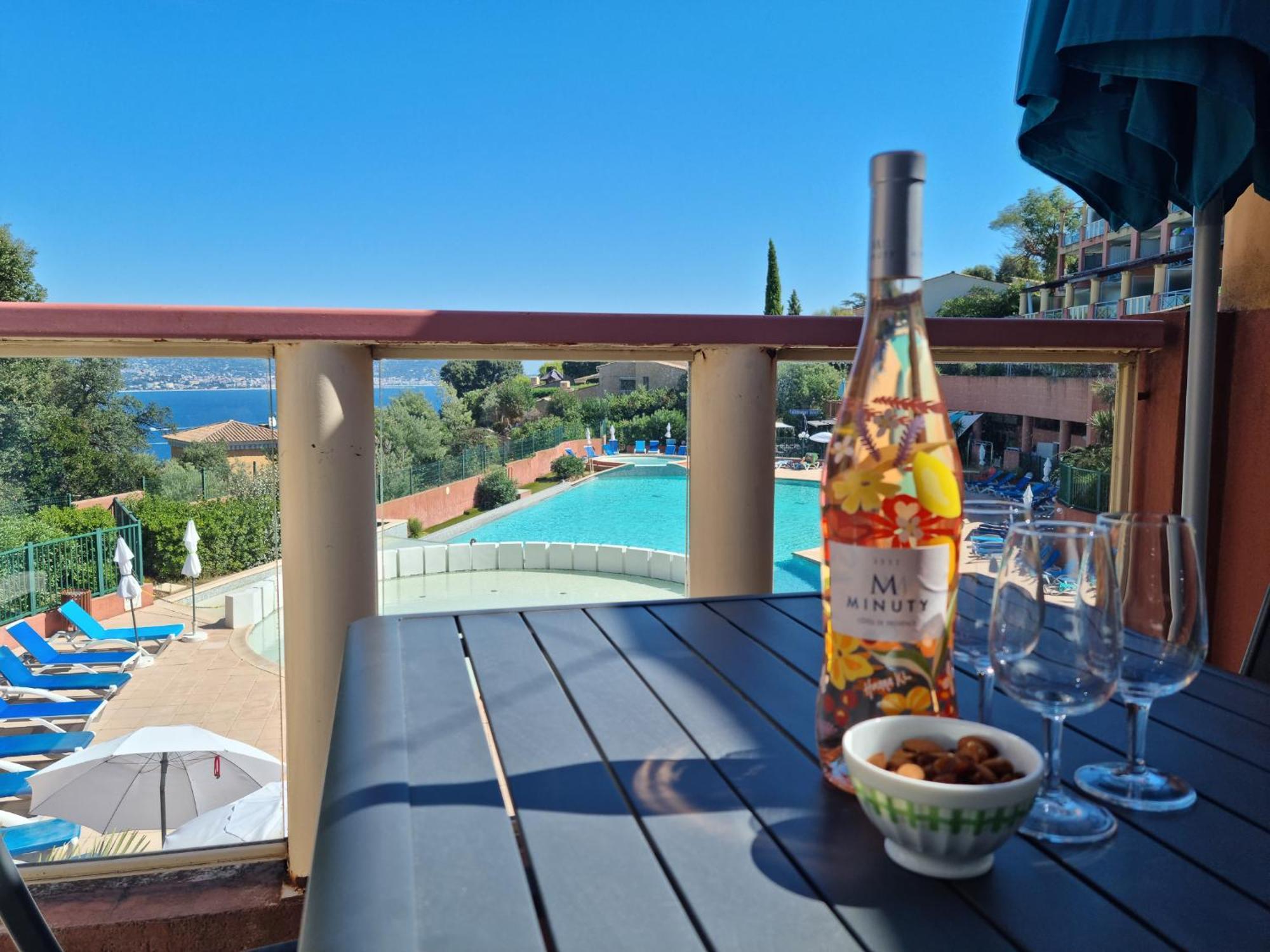 Magnifique Vue Mer Et Piscine - Les Cles De L Esterel Théoule-sur-Mer Exterior foto